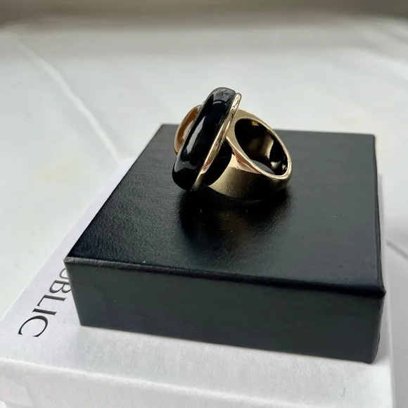 Banana Republic Tiger’s Eye Cocktail Ring, size 6 - Picture 3 of 10